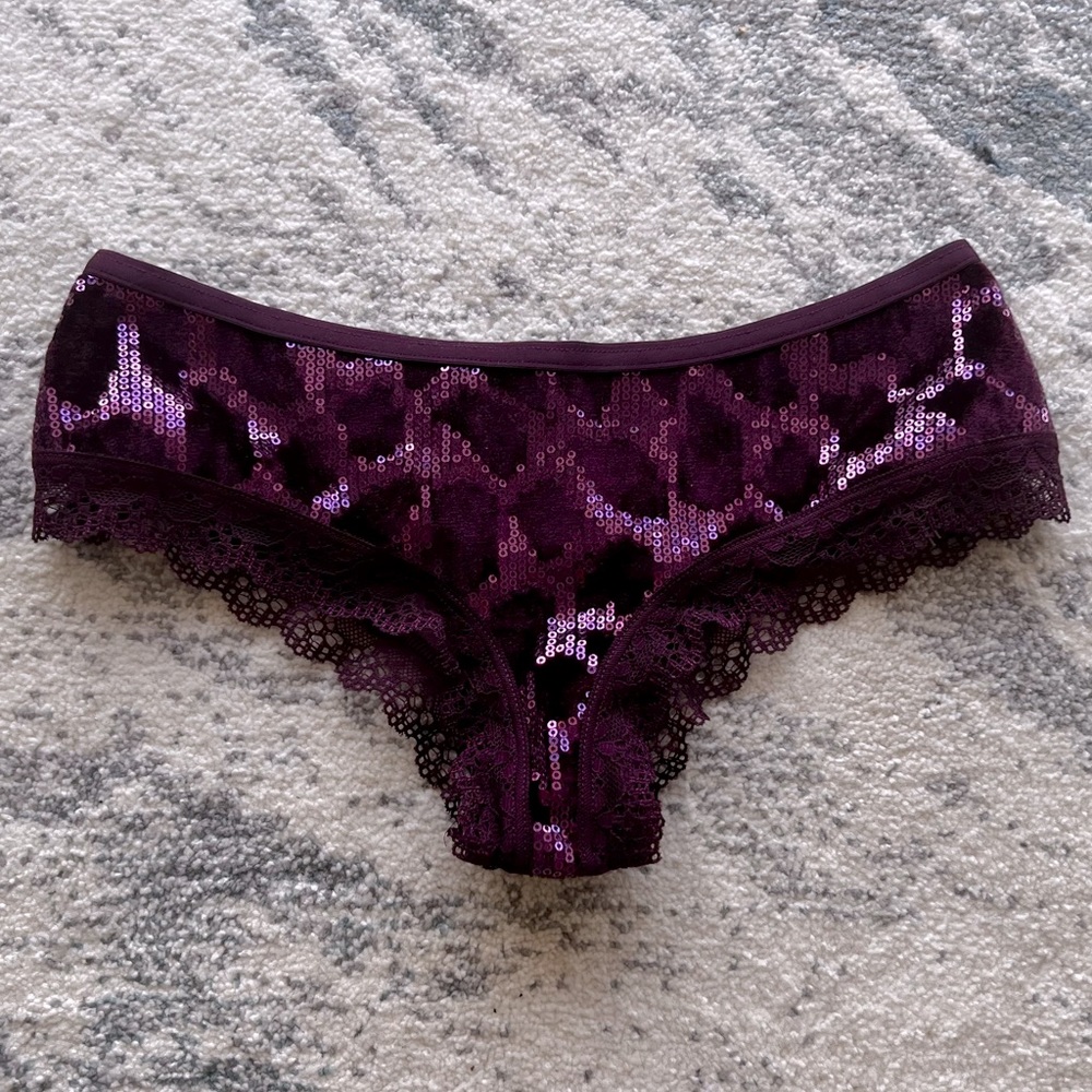 NWT Victoria’s Secret XS Panty